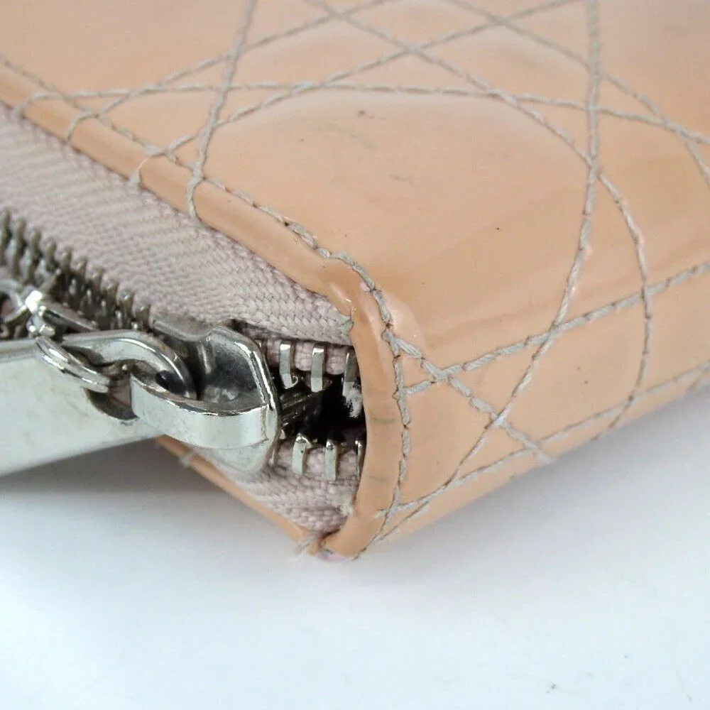 Authentic Christian Dior 25MA0114 Lady Dior Canage Stitch purse